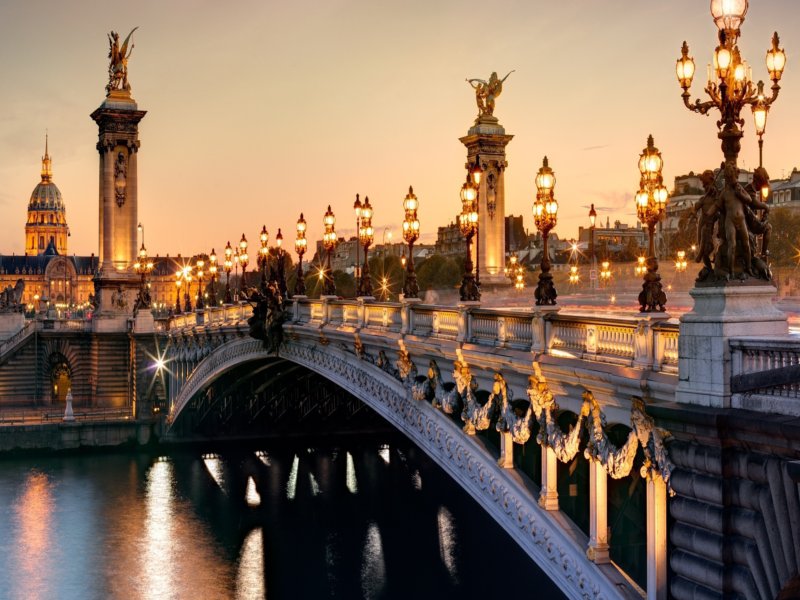 Как сэкономить на путешествии в Париж