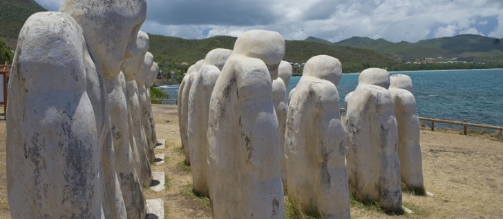 памятники Мартиники