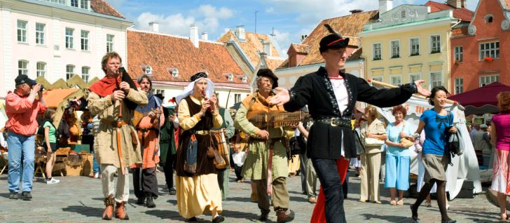 обычаи и традиции Эстонии