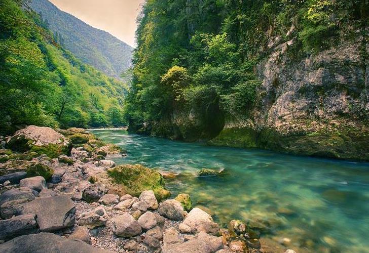 Путешествие в Абхазию, паломничество и туризм