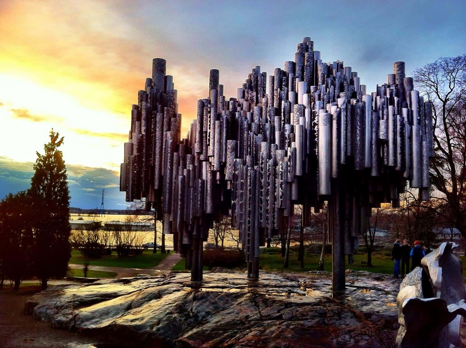 Фото памятника Сибелиусу
