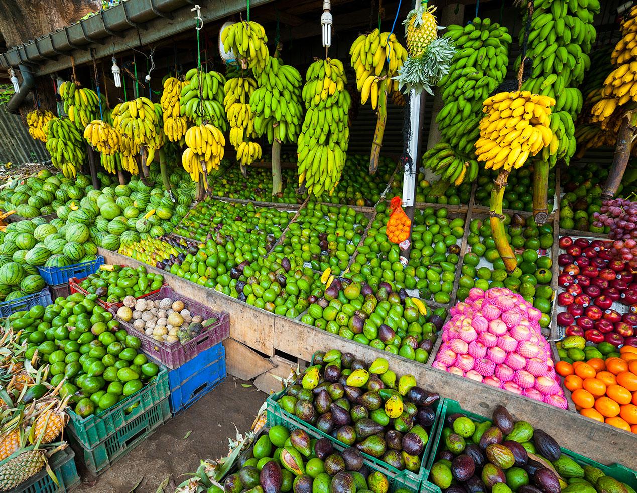 Фото рынка с фруктами